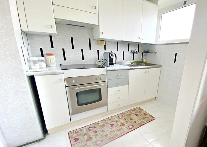 Giulia Home