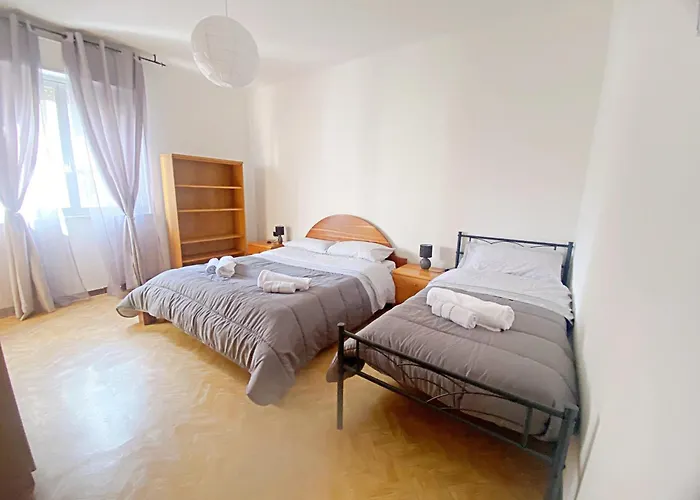 Giulia Home
